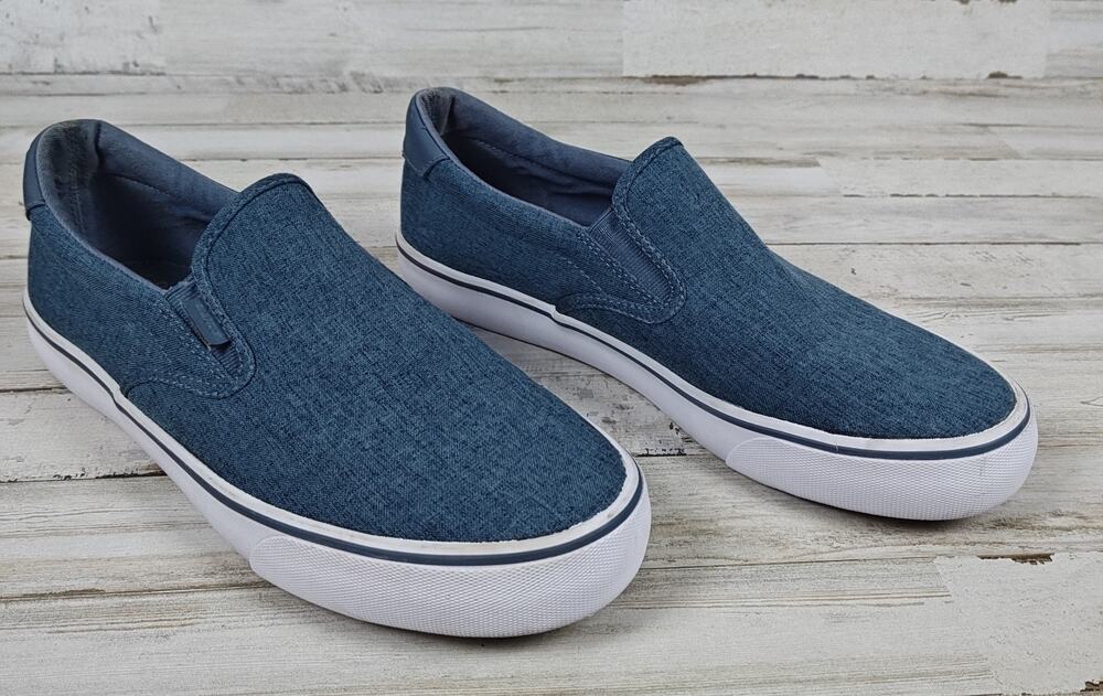 LUGZ Clipper Men's 9.5 Blue Canvas Slip On Sneakers Casual Comfort Walking Shoes